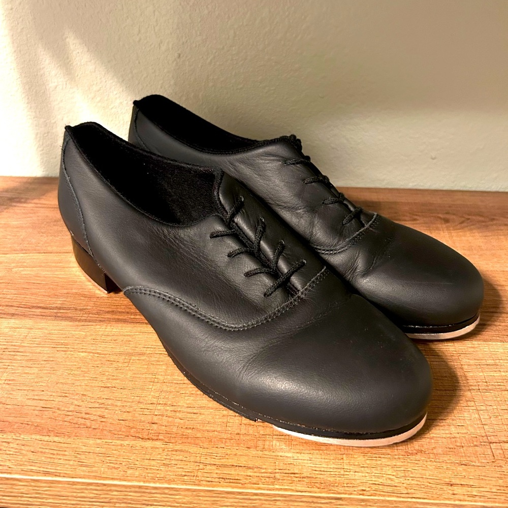 Bloch women’s 9 Narrow Tap Shoes